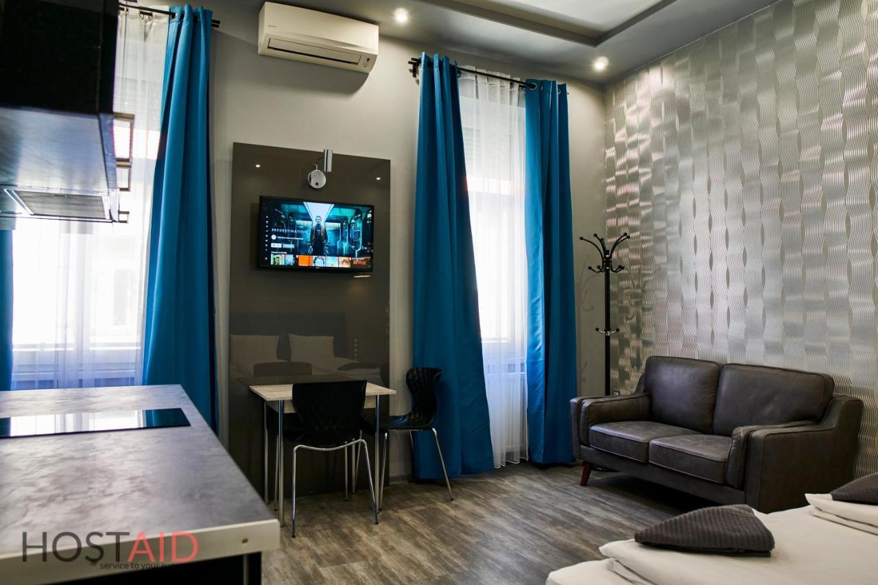 A13 Apartments - Budapest - Hostaid 외부 사진